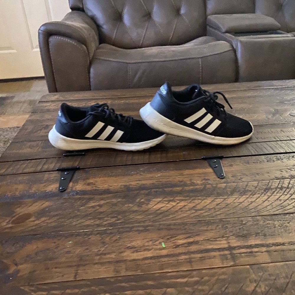 Size 8 Women ADIDAS sneakers